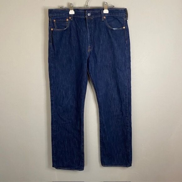 Levi's 501 Button Fly 36 X 32 Dark wash 5 pocket Straight leg Cotton Western - Picture 1 of 13
